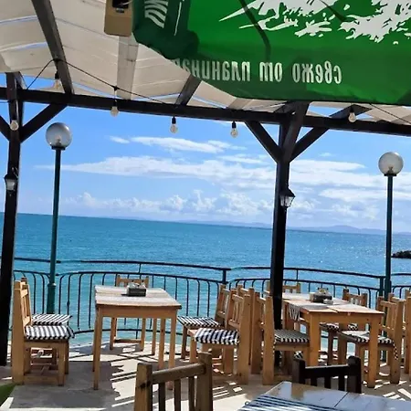 Apolon-7 Sea Breeze Apartamento *